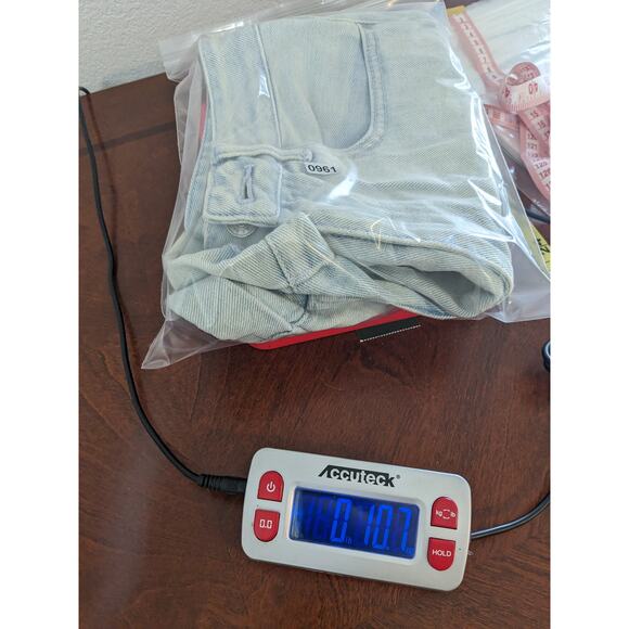 Pacsun Jean Mom Short 26 Light Wash High Rise Denim Side Metal Rings Los Angeles - Picture 7 of 9